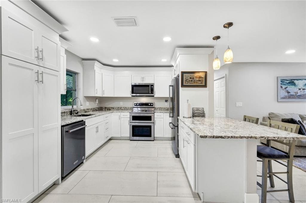 1737 Serenity LN, SANIBEL FL 33957-10