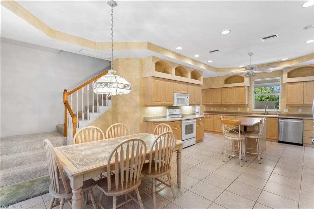 28056 E Brook DR, BONITA SPRINGS FL 34135-6