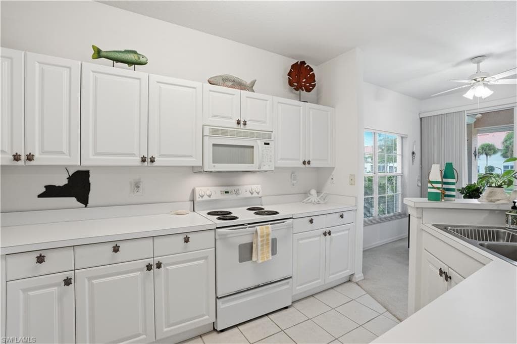 5390 Andover DR # 101, NAPLES FL 34110-8