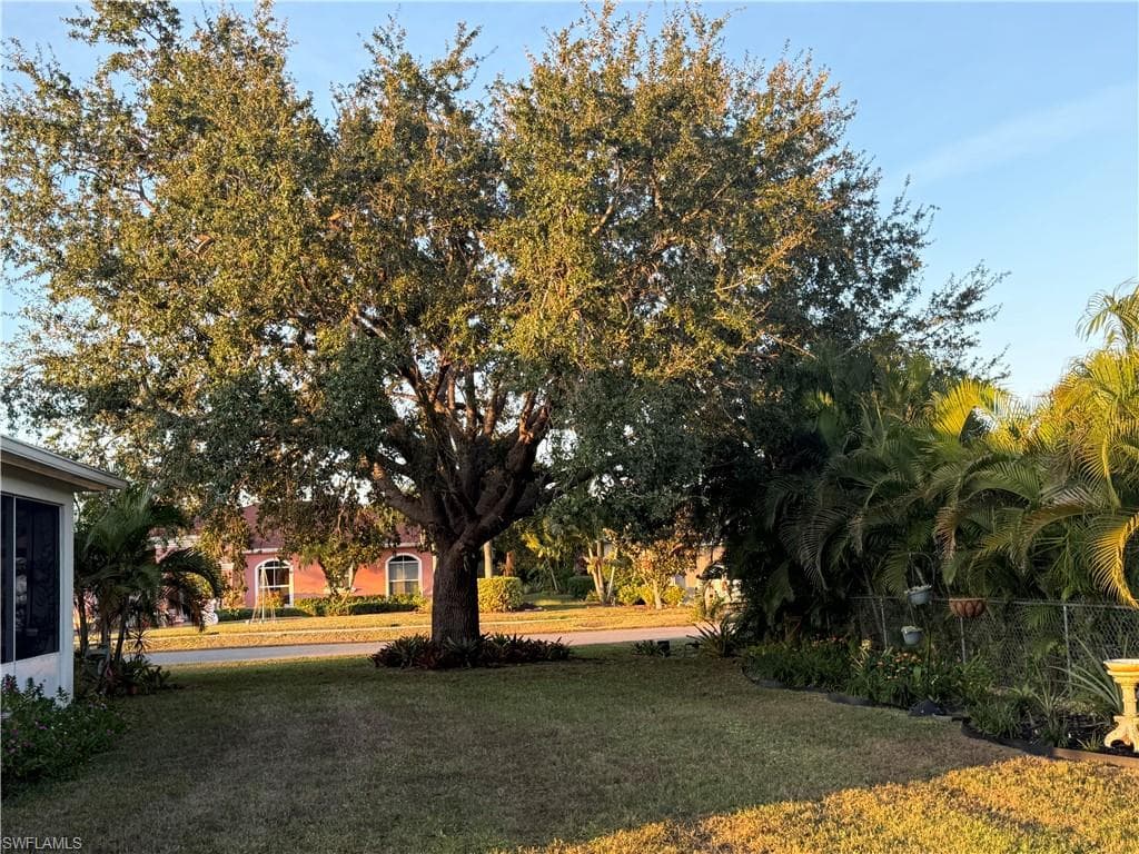 265 Justene CIR, LEHIGH ACRES FL 33936-33