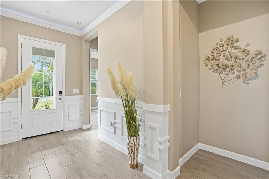 17120 Serengeti CIR, ALVA FL 33920-8