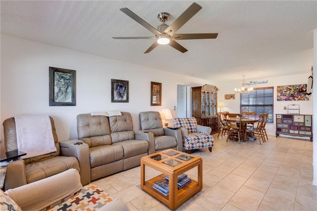 1160 Labelle Vista DR, FORT MYERS FL 33905-2