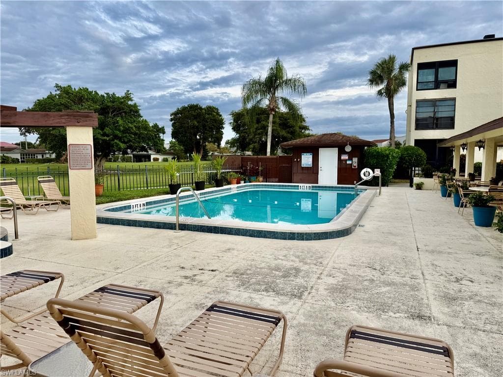 3625 Boca Ciega DR # 206, NAPLES FL 34112-17