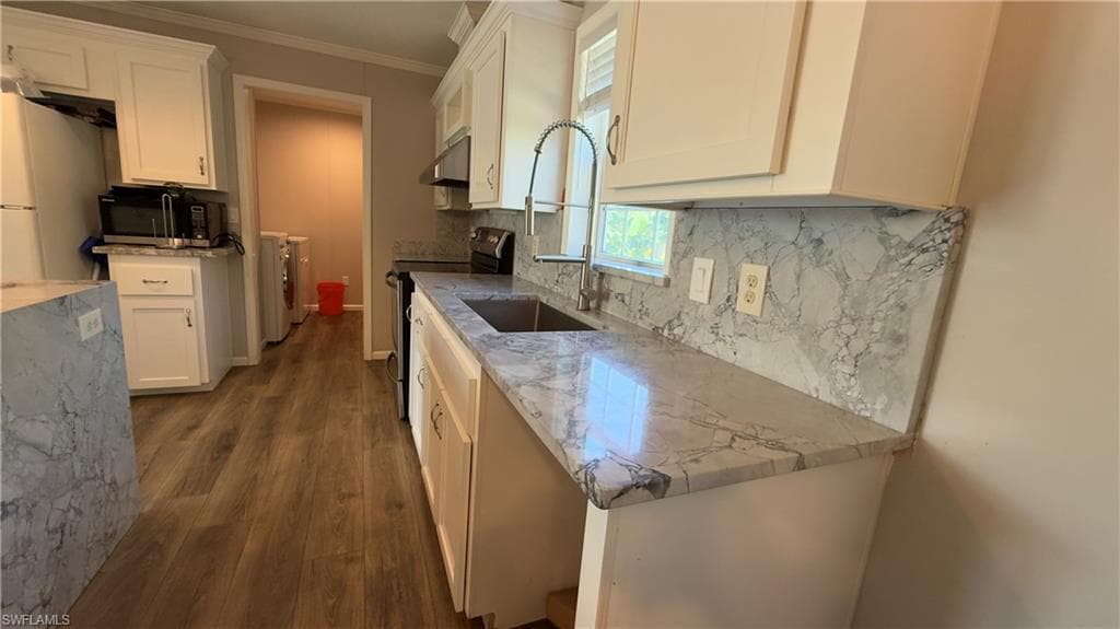 28119 Crescent Lake DR, PUNTA GORDA FL 33955-8