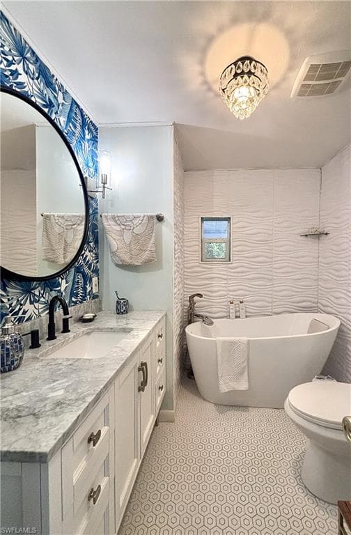 33 Henderson DR, NAPLES FL 34114-2