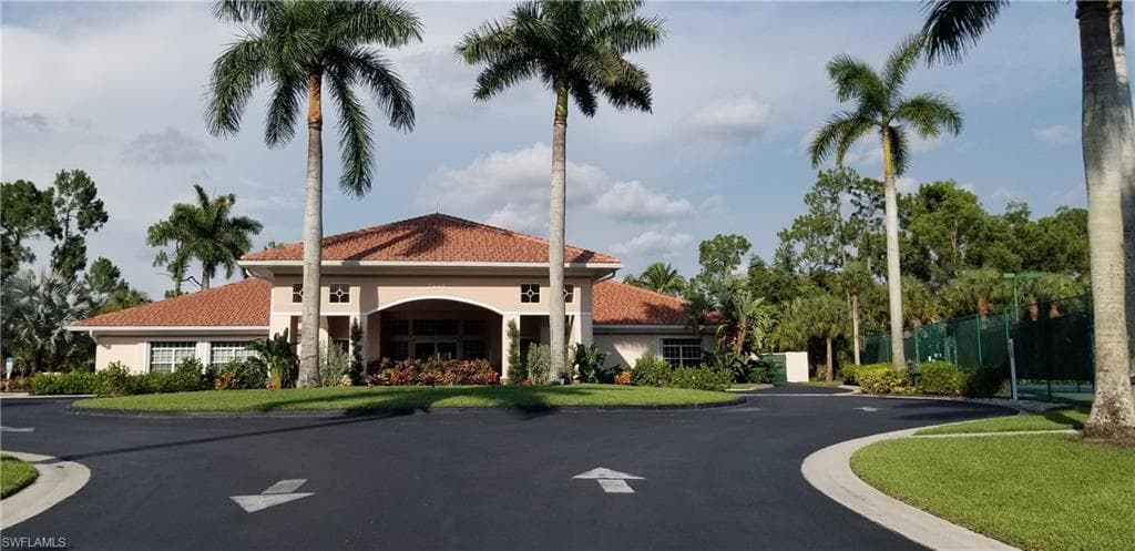 7745 Woodbrook CIR # 3703, NAPLES FL 34104-10
