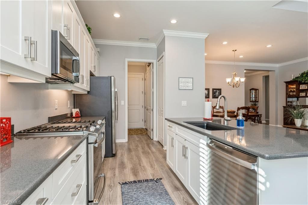 8309 Preserve Point DR, FORT MYERS FL 33912-8