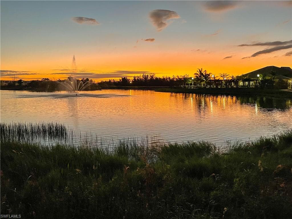 163 Indies DR E # 203, NAPLES FL 34114-34