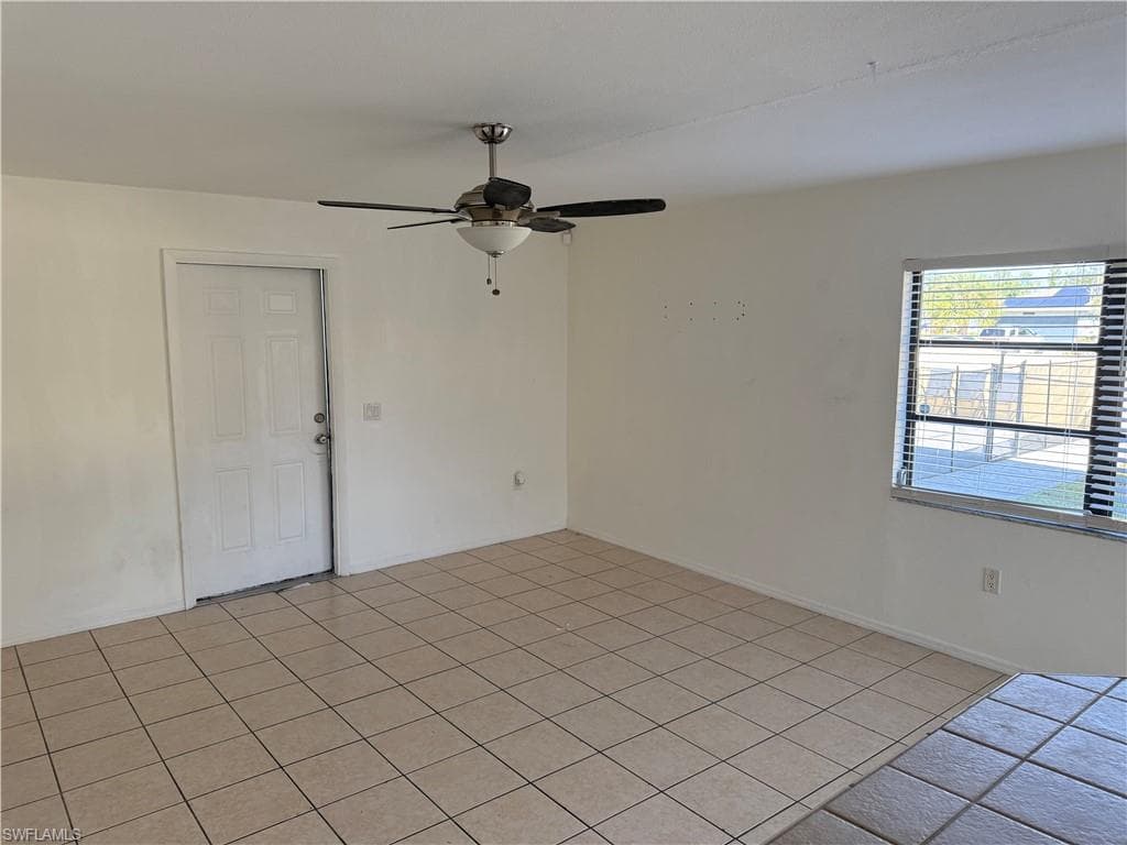 1104 SE 8th ST # 4, CAPE CORAL FL 33990-7