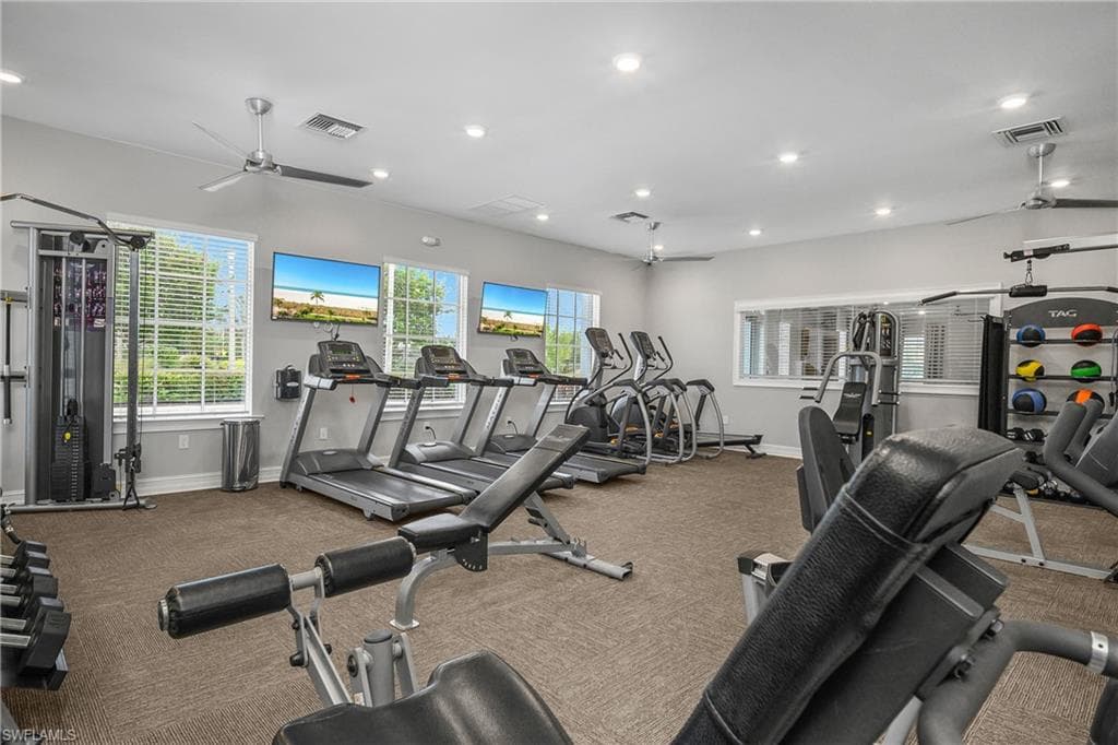 15436 Wildflower CIR, NAPLES FL 34119-33