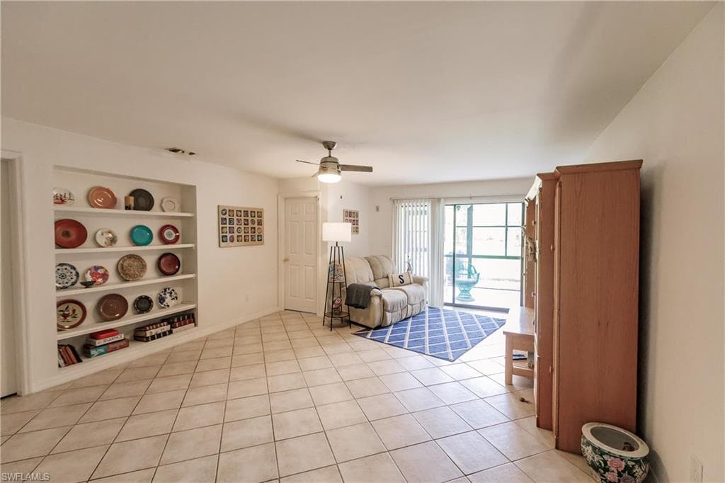 1055 Palm AVE # 216, NORTH FORT MYERS FL 33903-4