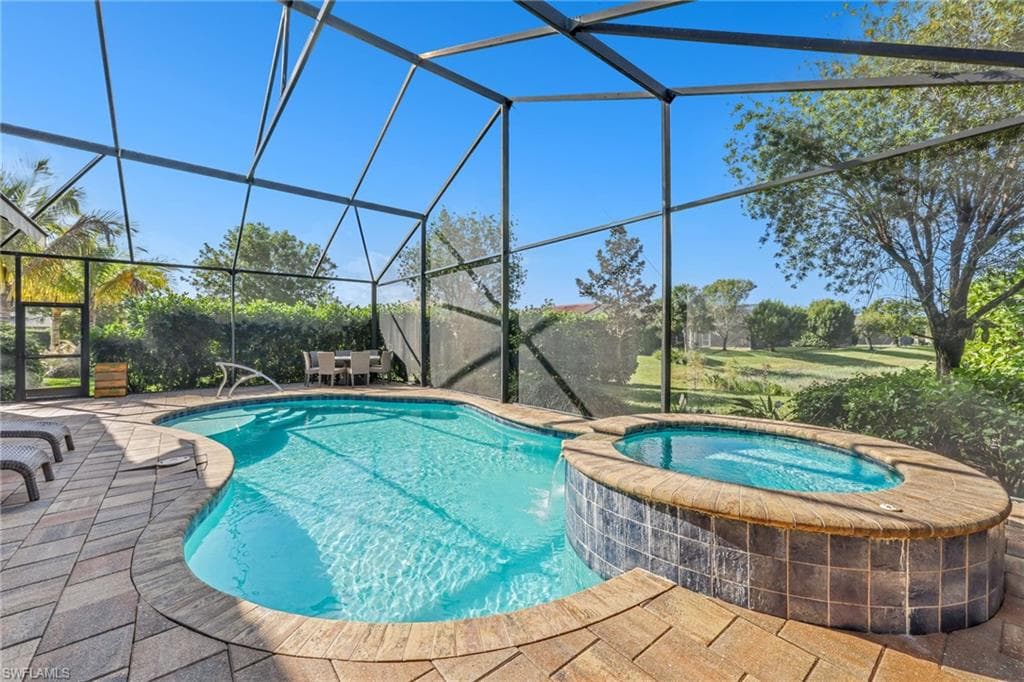 23273 Salinas WAY, BONITA SPRINGS FL 34135-33