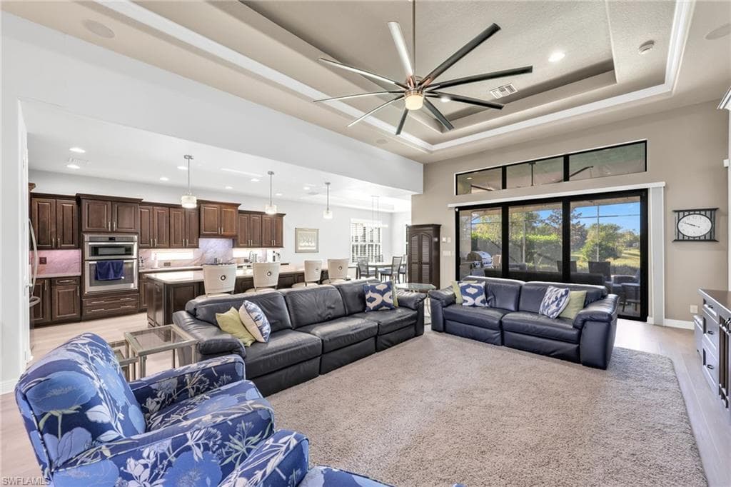 23273 Salinas WAY, BONITA SPRINGS FL 34135-3