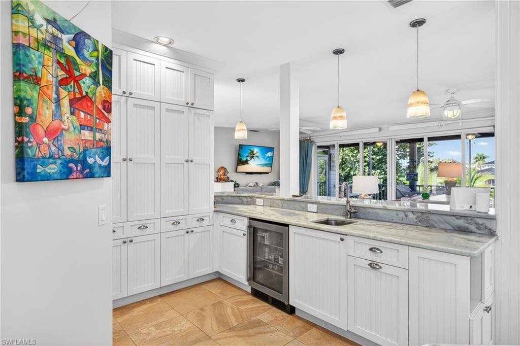 1141 Paper Fig CT, SANIBEL FL 33957-16