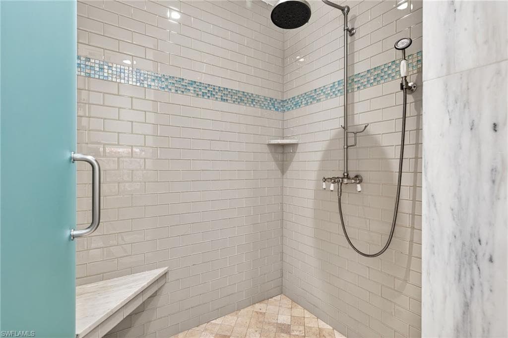 1141 Paper Fig CT, SANIBEL FL 33957-29