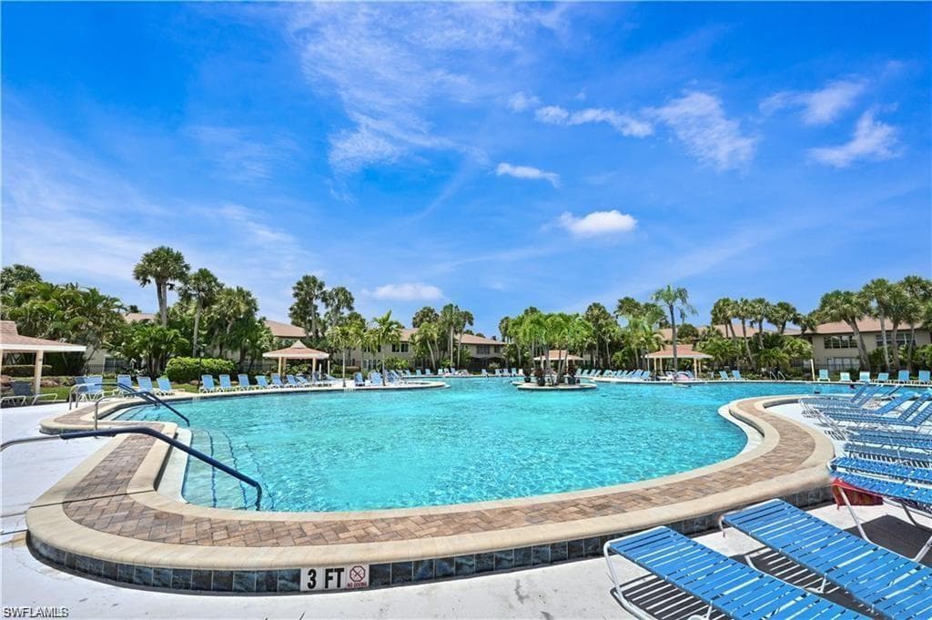 4150 Looking Glass LN # 5, NAPLES FL 34112-24