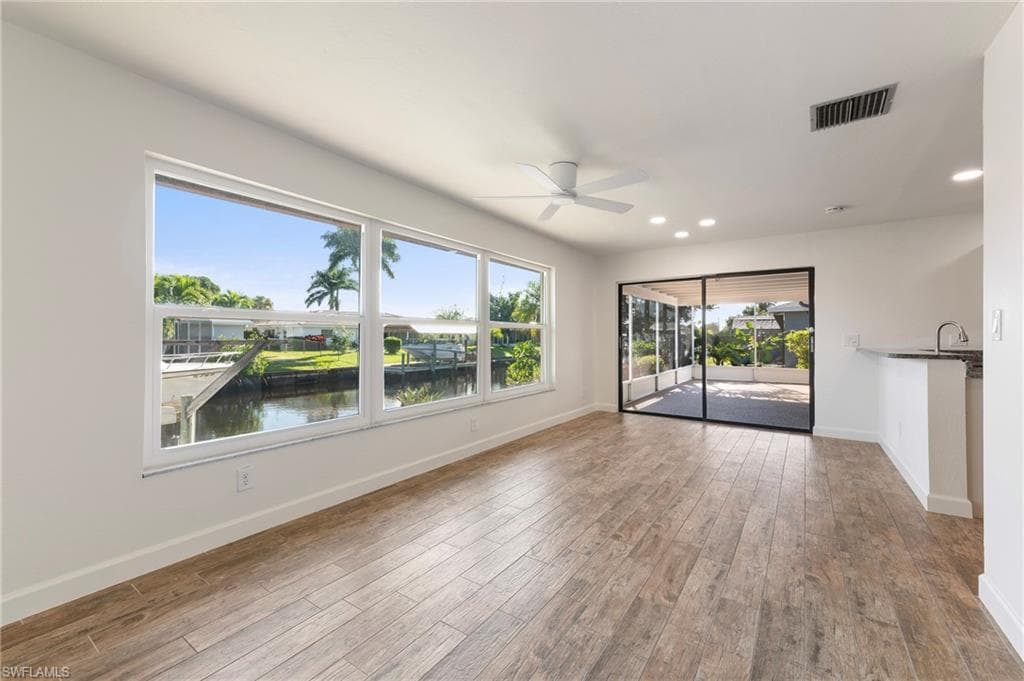 4548 Gulf AVE, NORTH FORT MYERS FL 33903-10