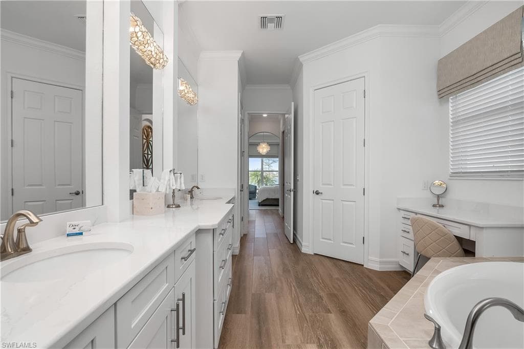 13974 Blue Bay CIR, FORT MYERS FL 33913-18