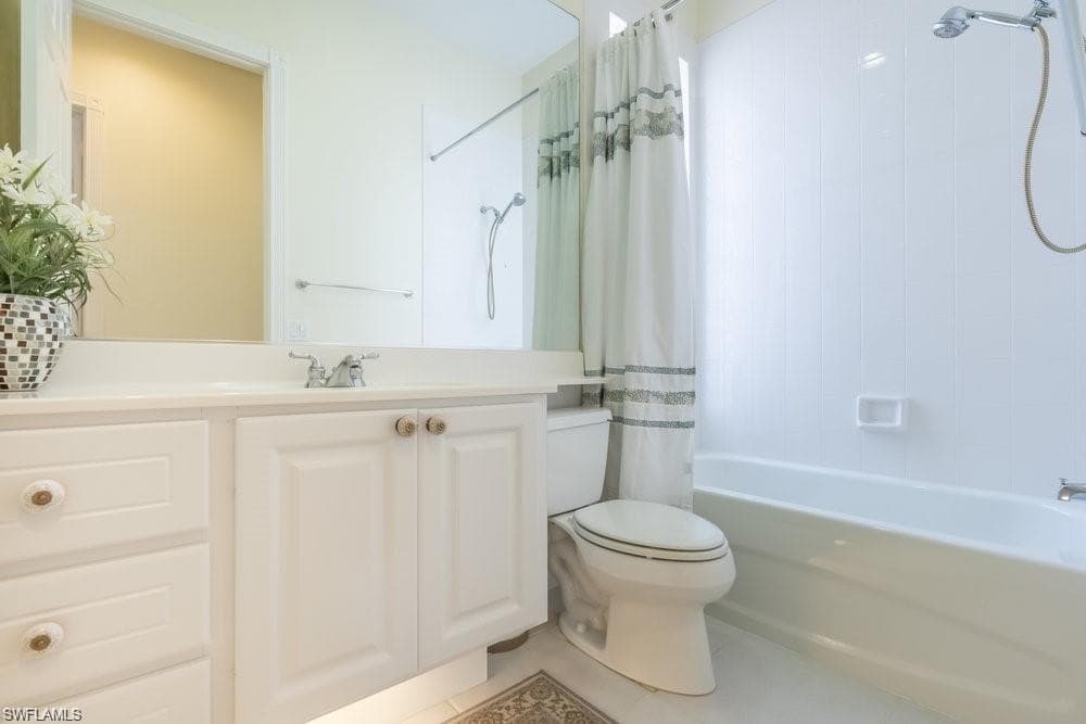7687 Hernando CT-9