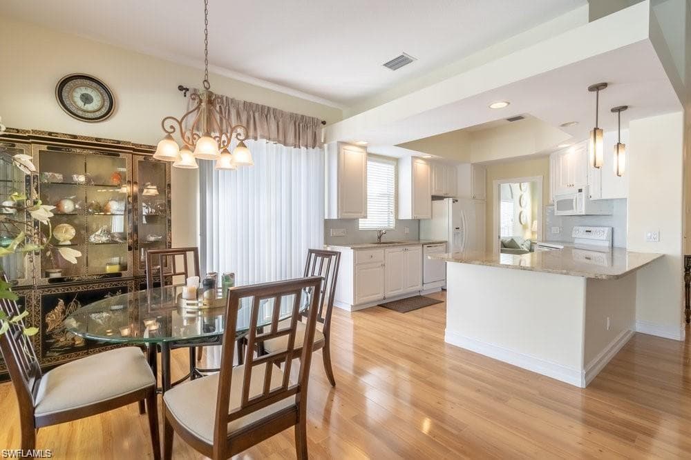 7687 Hernando CT-32