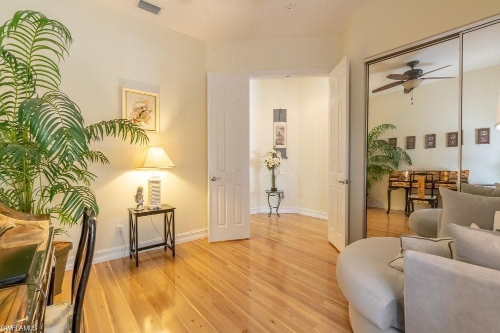 7687 Hernando CT-7