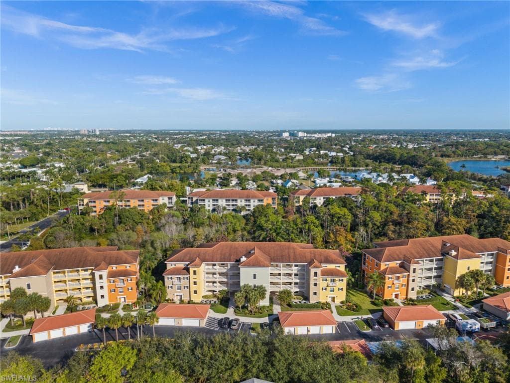 4520 Botanical Place CIR # 103, NAPLES FL 34112-18