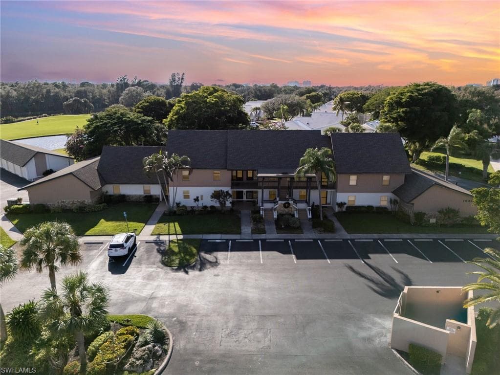 1530 Imperial Golf Course BLVD # 322, NAPLES FL 34110-29