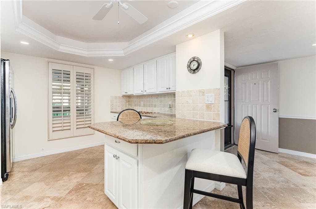 1530 Imperial Golf Course BLVD # 322, NAPLES FL 34110-10