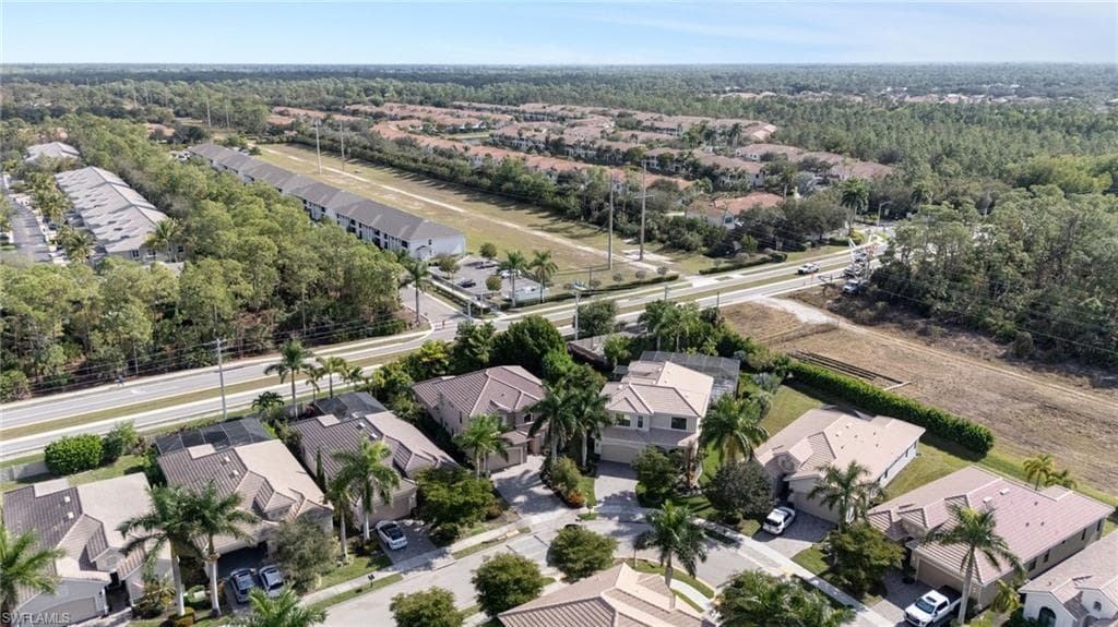 1626 Serrano CIR, NAPLES FL 34105-37