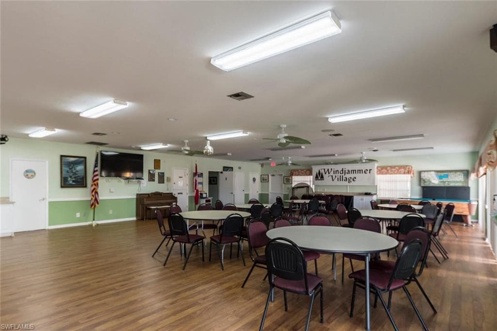 192 Oceans BLVD # 192, NAPLES FL 34104-18