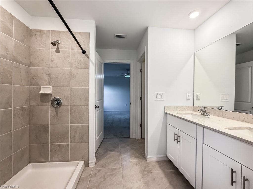 12093 Monterey Pine LN, FORT MYERS FL 33966-12