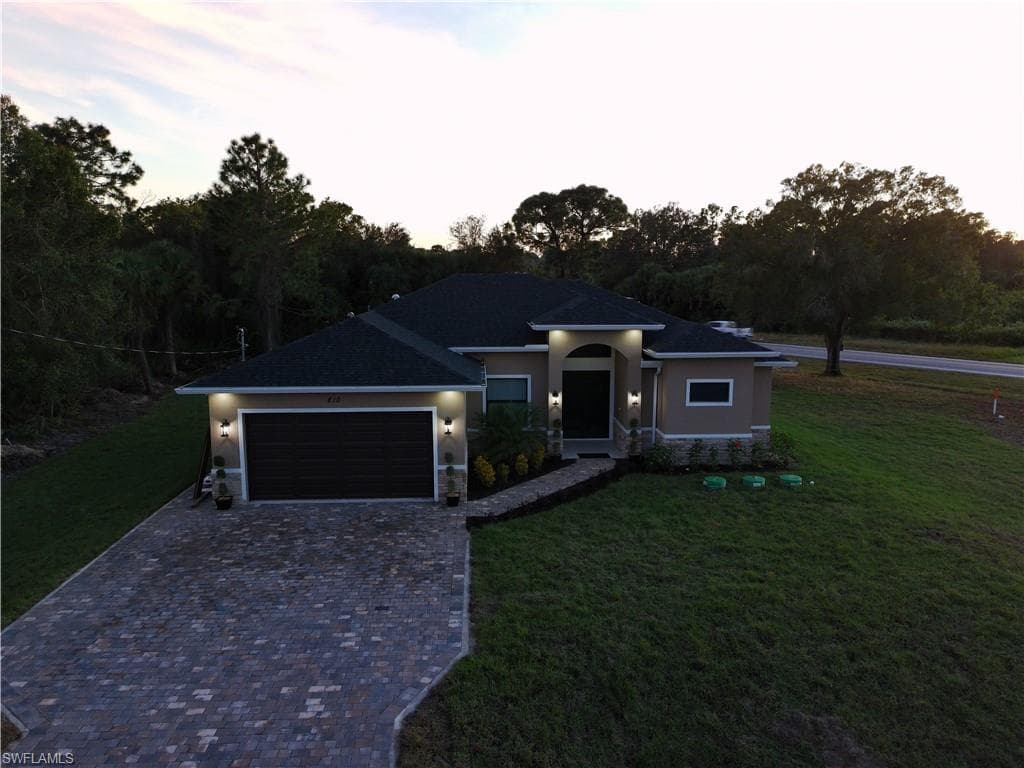 810 Sentinela BLVD, LEHIGH ACRES FL 33974-27