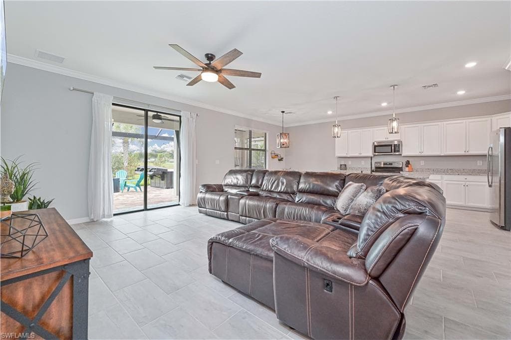 19828 Beechcrest PL, ESTERO FL 33928-15