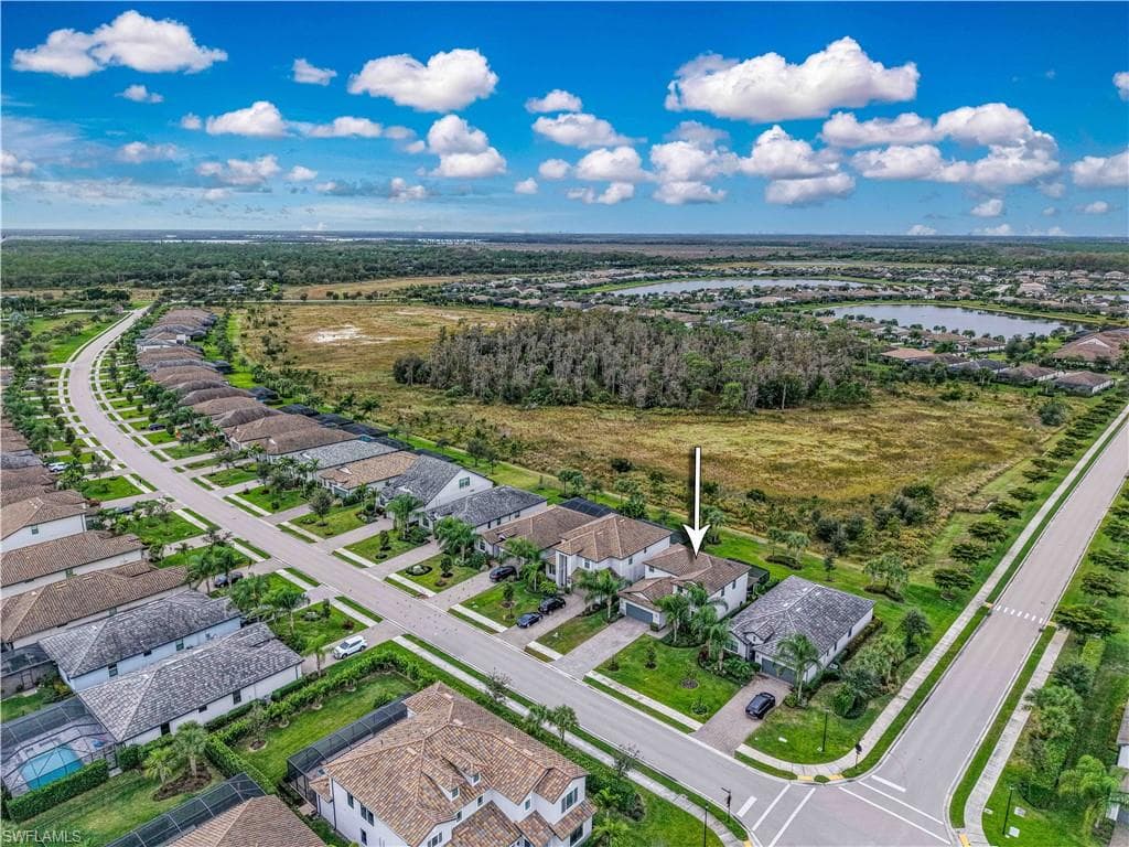 19828 Beechcrest PL, ESTERO FL 33928-4