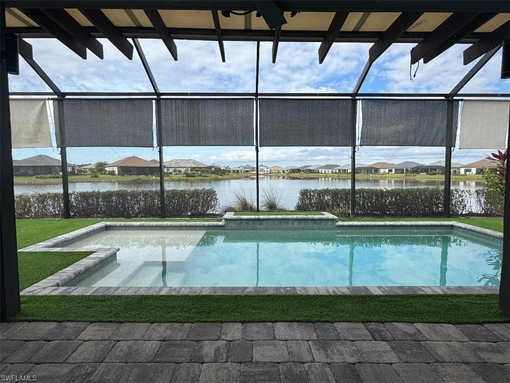 3995 Pegasus WAY, NAPLES FL 34120-1