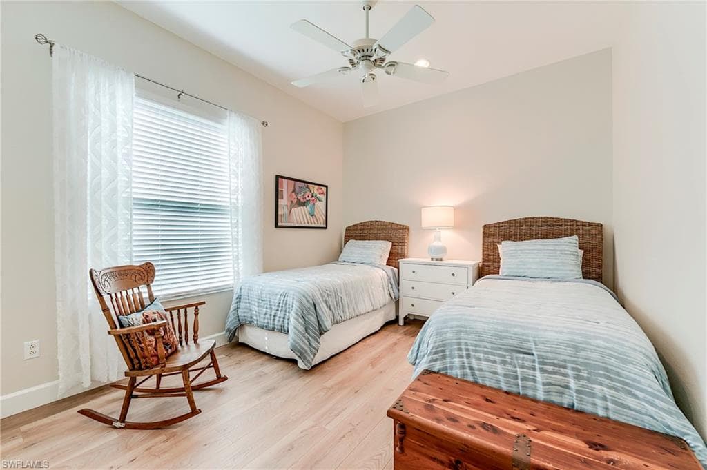 8782 New Castle DR, FORT MYERS FL 33908-30