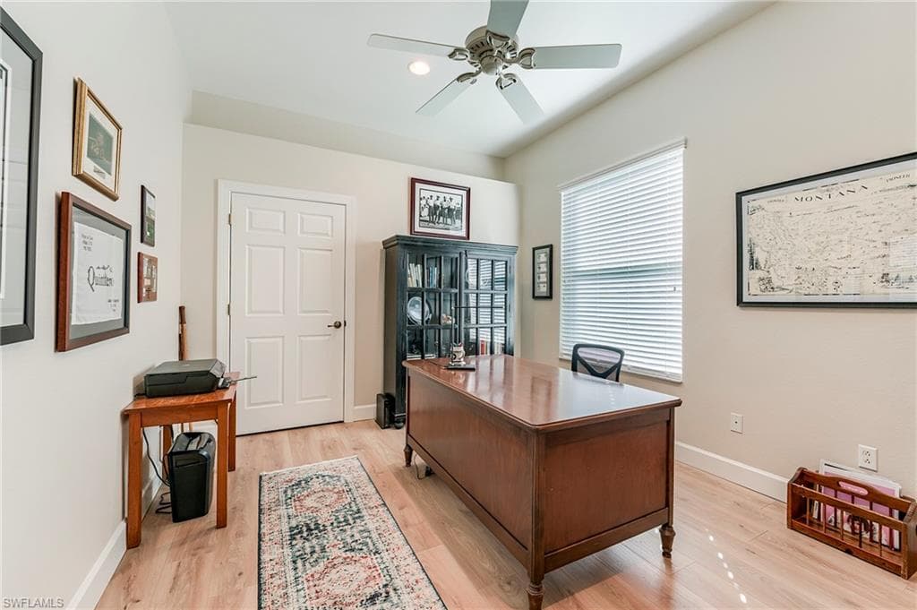 8782 New Castle DR, FORT MYERS FL 33908-28