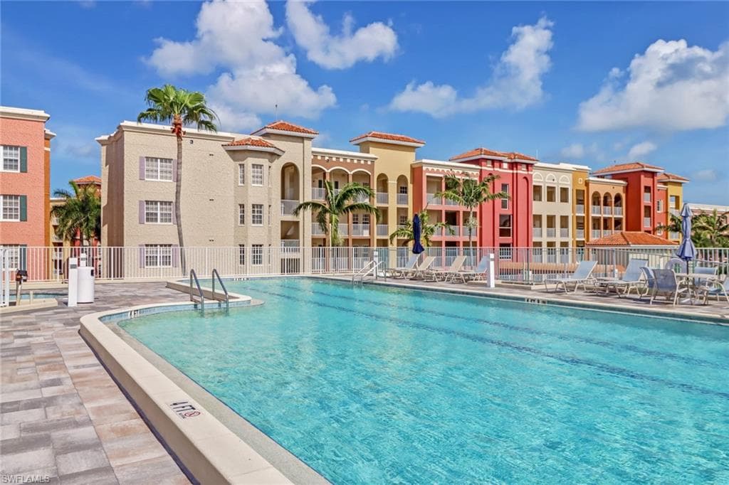 401 Bayfront PL # 3207, NAPLES FL 34102-15