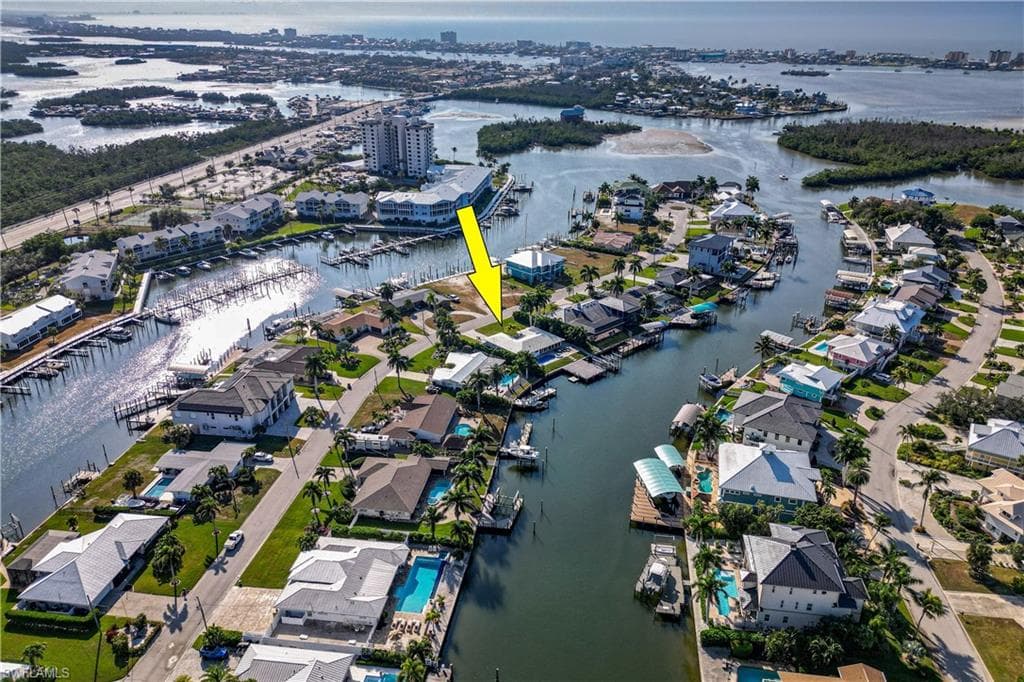 18452 Cutlass DR, FORT MYERS BEACH FL 33931-45