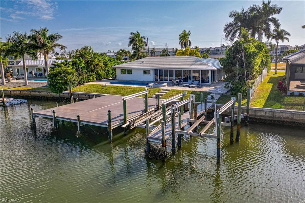 18452 Cutlass DR, FORT MYERS BEACH FL 33931-42