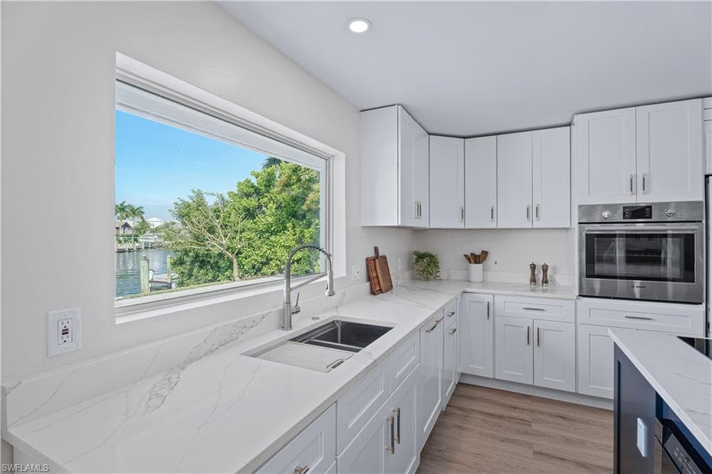 18452 Cutlass DR, FORT MYERS BEACH FL 33931-6