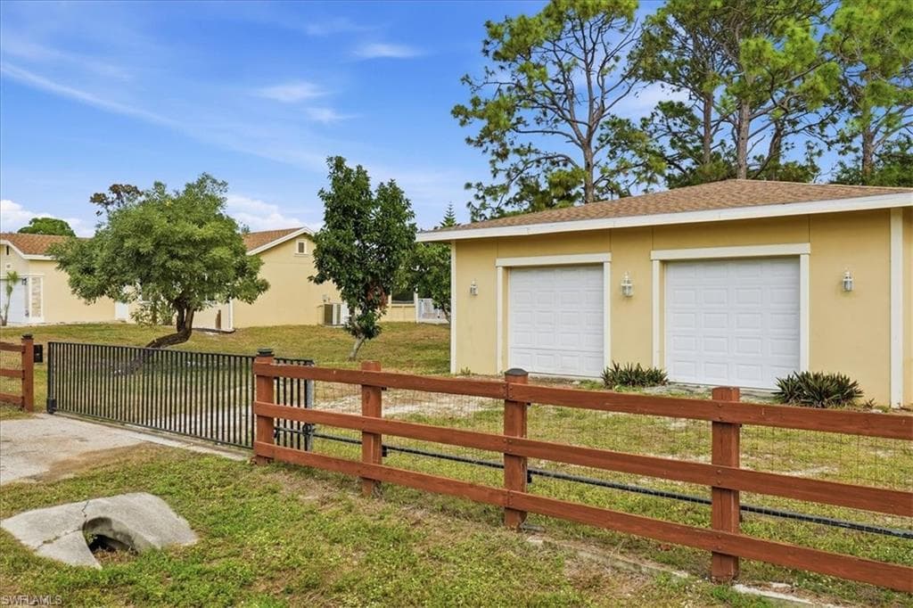 18343 Hawthorne RD, FORT MYERS FL 33967-35