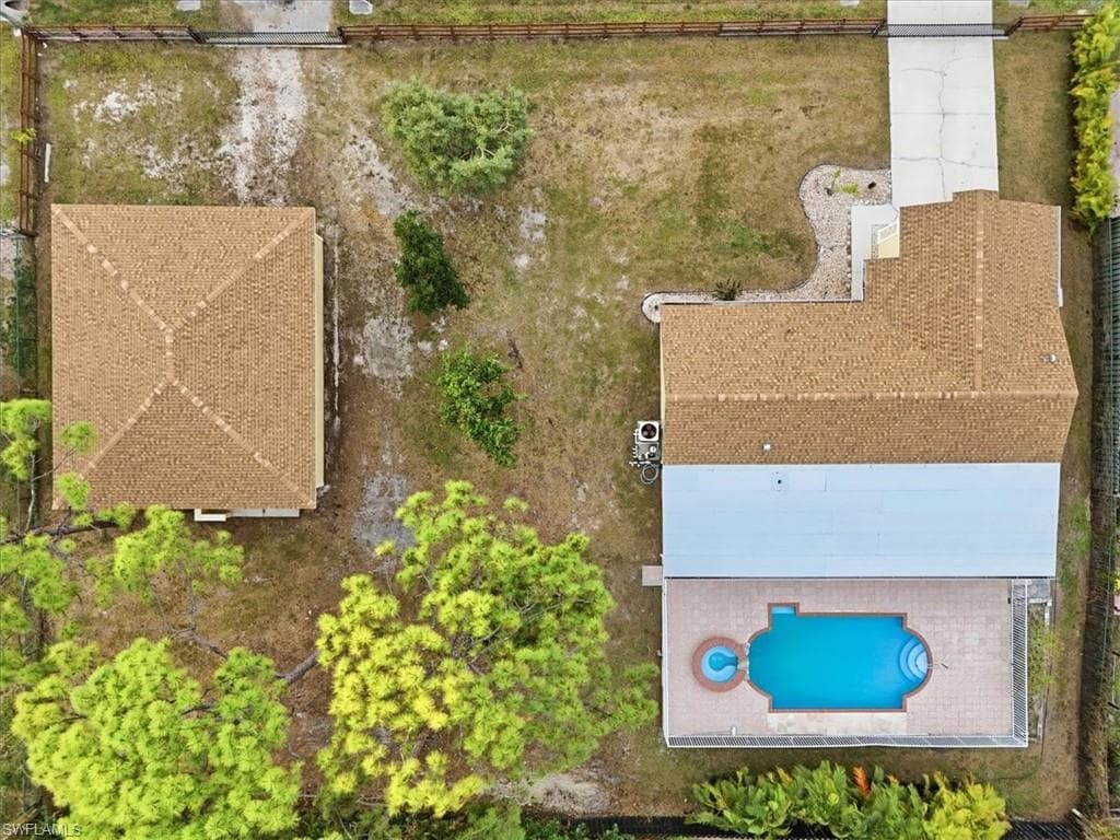 18343 Hawthorne RD, FORT MYERS FL 33967-38