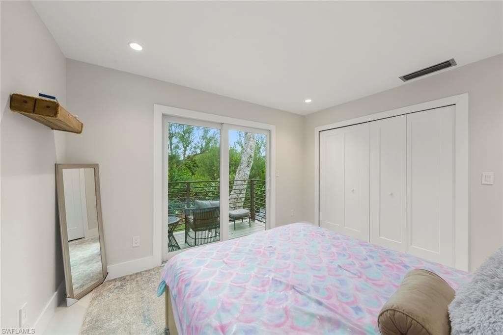 9455 Coventry CT, SANIBEL FL 33957-22