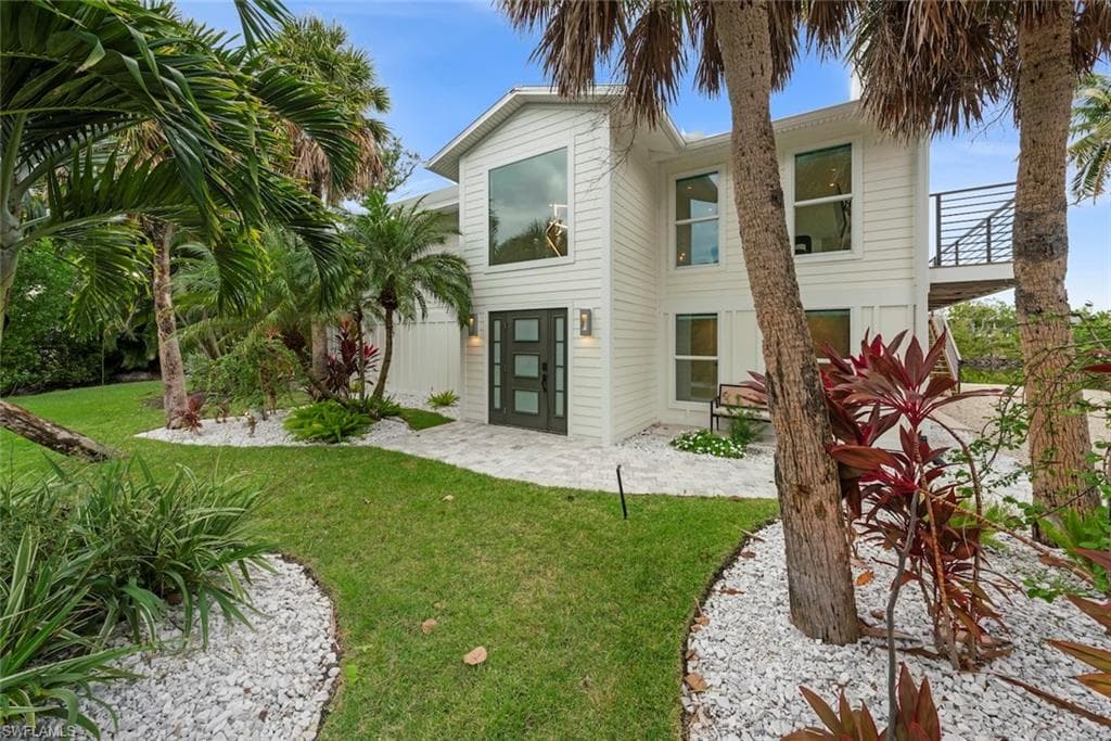 9455 Coventry CT, SANIBEL FL 33957-40