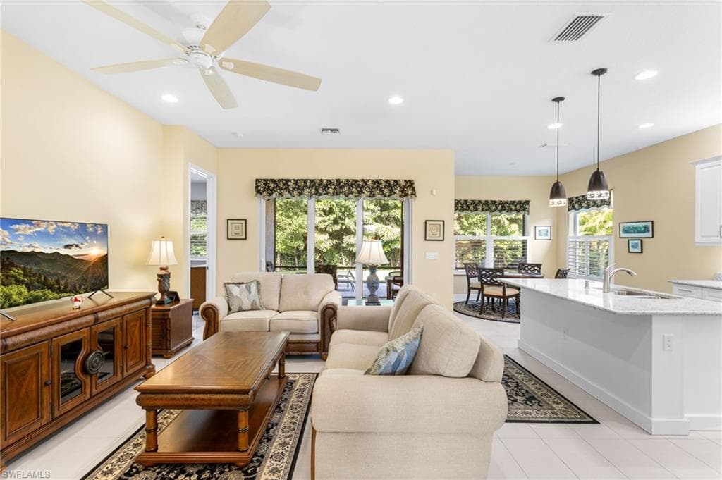 11409 Jacaranda DR-11