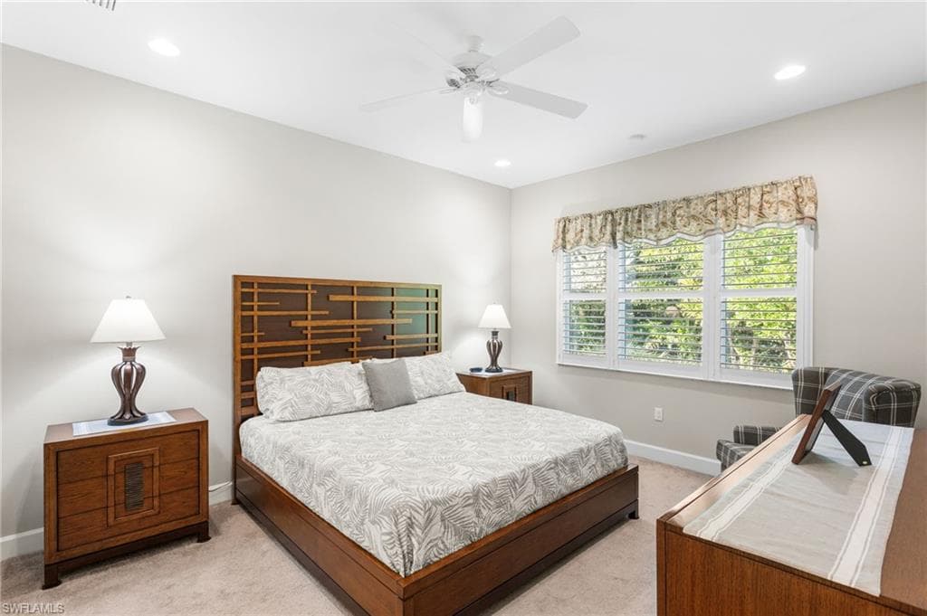 11409 Jacaranda DR-21
