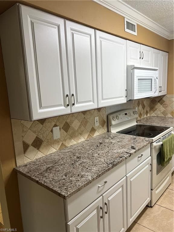 7509 PITCH PINE CIR S # 121, TAMPA FL 33617-5