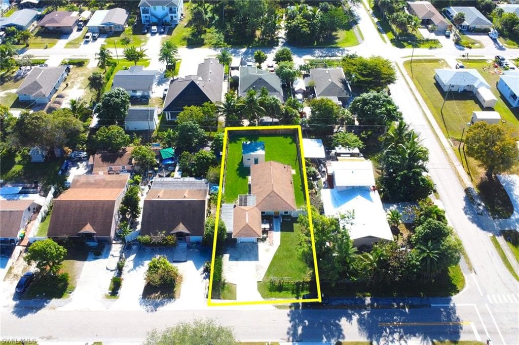 5306 Martin ST, NAPLES FL 34113-45