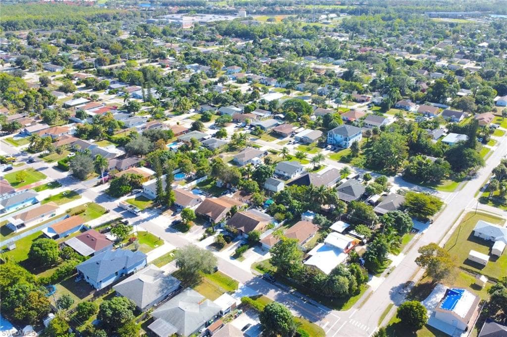 5306 Martin ST, NAPLES FL 34113-46